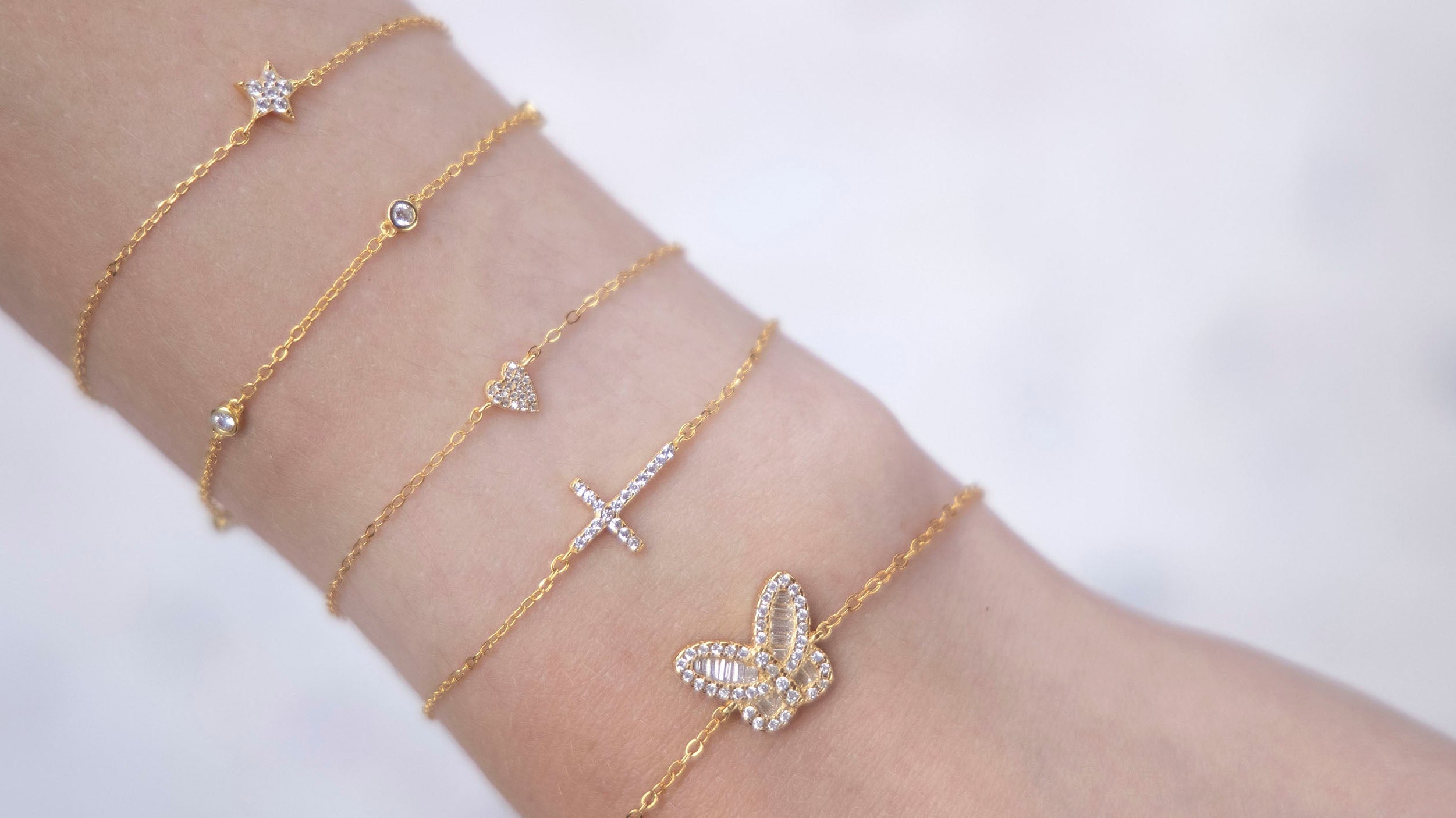 Charms y pulseras personalizadas: cómo armar tu pulsera perfecta paso a paso