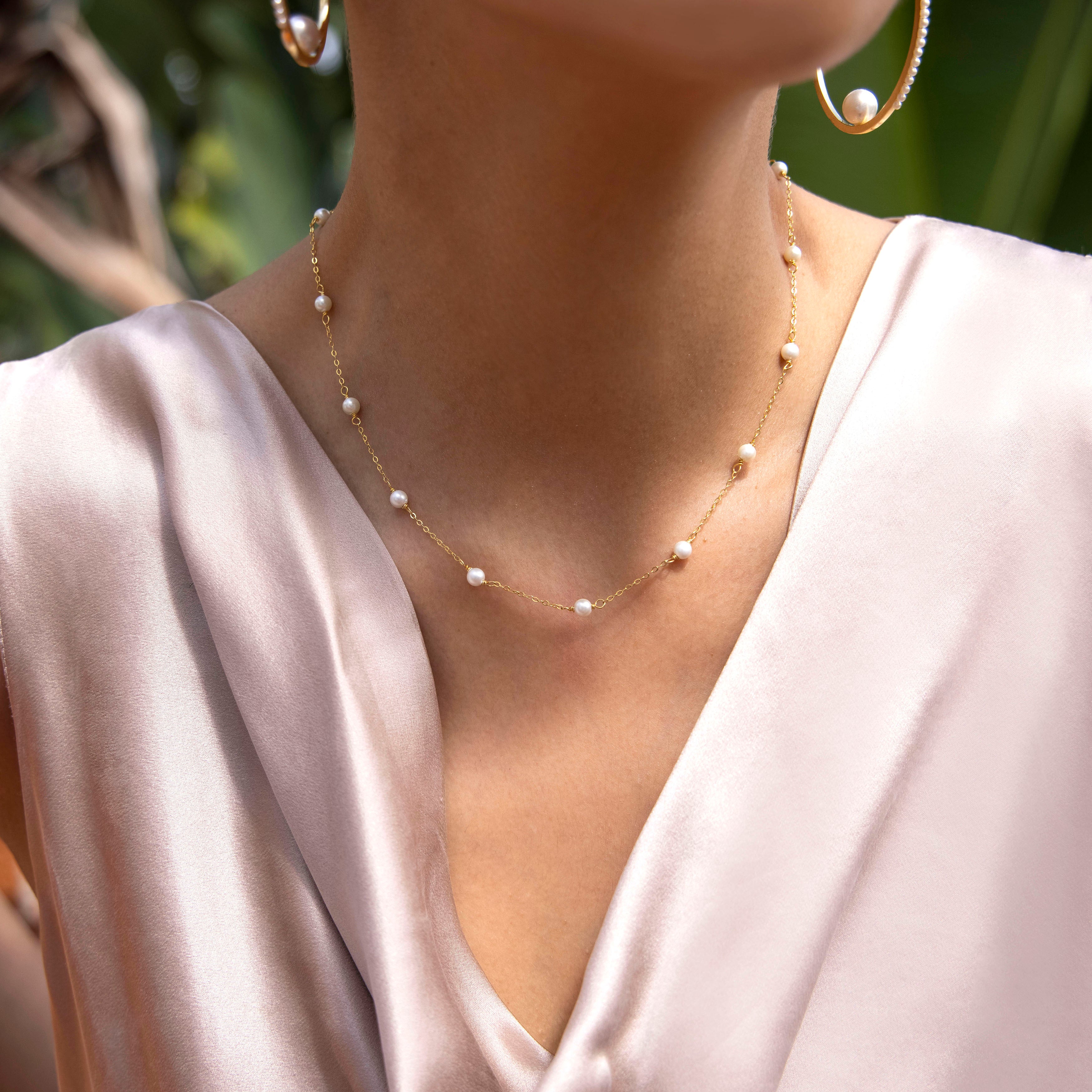 Collar de cadena con perlitas en dorado, oro vermeil - Lavanda, detalle